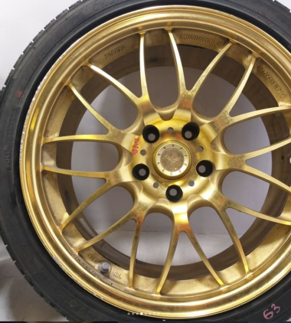 Volk Racing SE37A 18x8.5J / 18x9.5J ET38