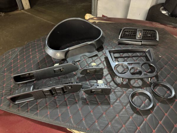 Bugeye / Blobeye carbon dipped interior set Subaru Impreza
