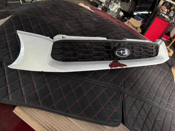 Subaru Impreza Bugeye JDM grille 🇯🇵