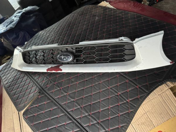 Subaru Impreza Bugeye JDM grille 🇯🇵