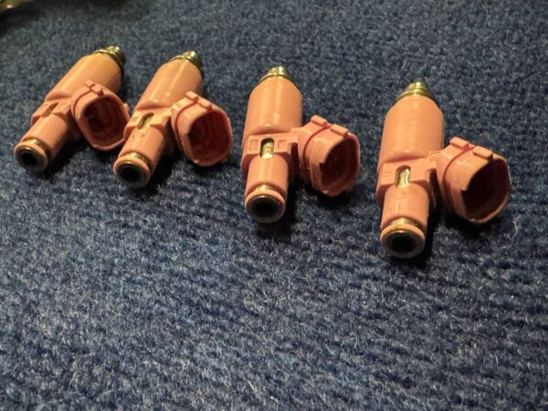 565cc STI pink injectors